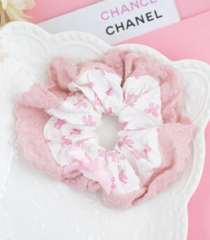 Scrunchie Encaje Lazos Rosa