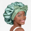 GORRO-DE-SATIN-Dama-con-agarraderas-color-verde-palido Gorro de Satín para Dormir con Banda Ajustable Verde Césped