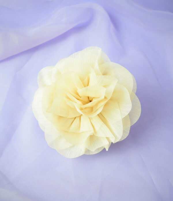 Hair-clip-floral-color-beige Hair Clip Constanza Marfil