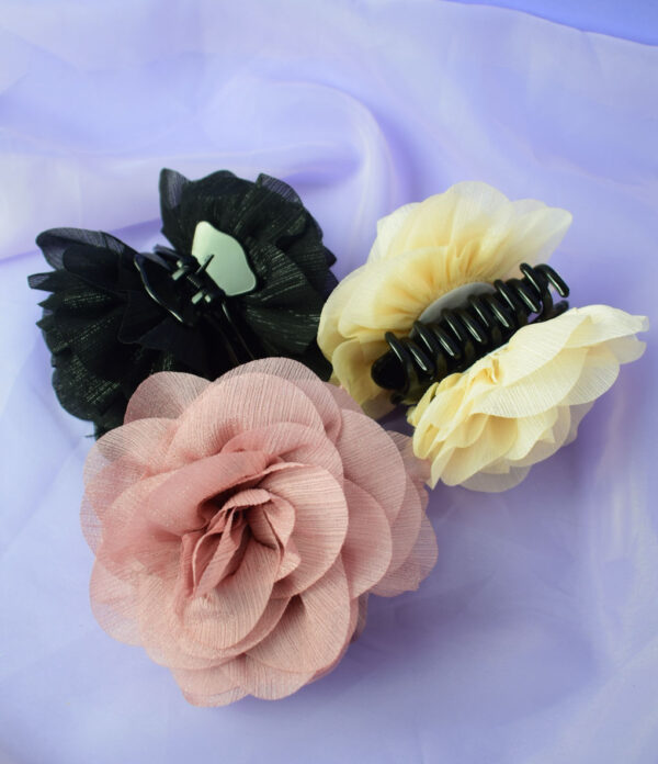 Hair-clip-floral-de-tela-3-colores Hair Clip Constanza Rosa