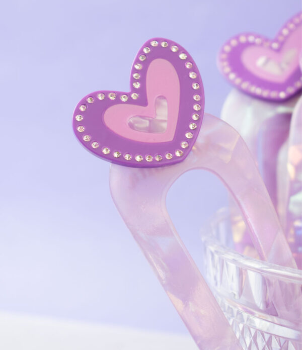Pin Francés Corazón Moradita